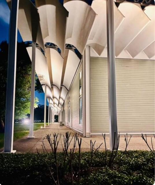 Pristine Montrose Walkable Half Block To Menil Museum Apartment *